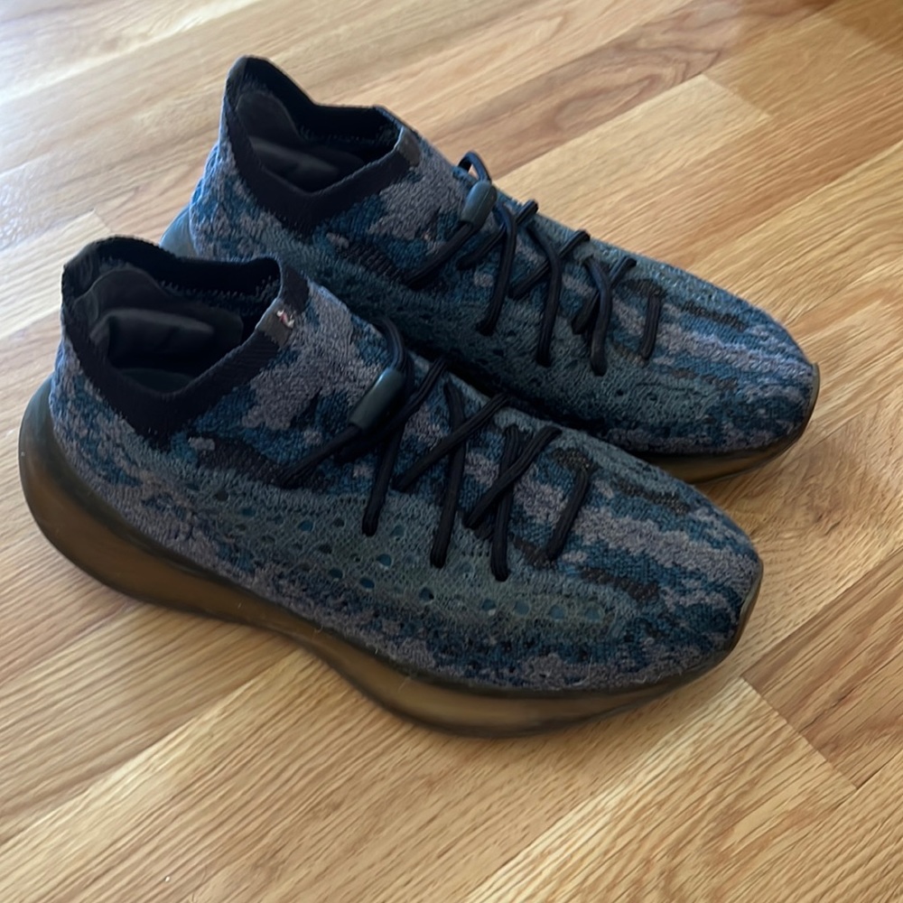 Yeezy boost 380